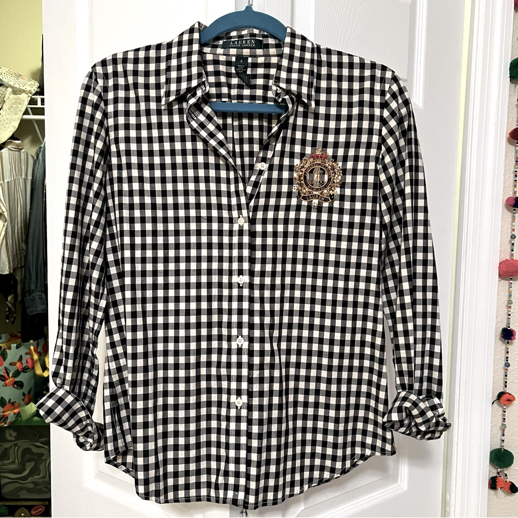 Logo Button-Down Top